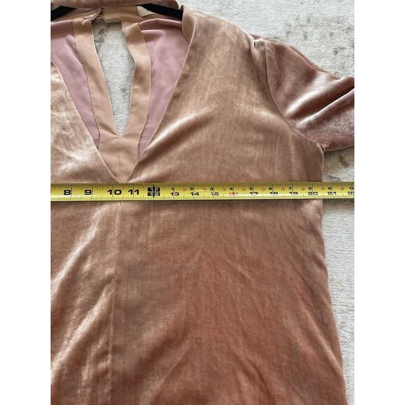 A.L.C Chocker Plunging V Neck Pink Velvet Elbow Sleeve Top‎ Size 8 Silk Blend - Picture 14 of 15